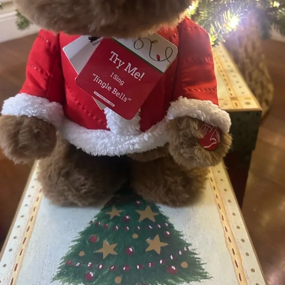 Animated Puppy Festive Plush Sings “Jingle Bells” with Flapping Ears - Picture 4 of 6